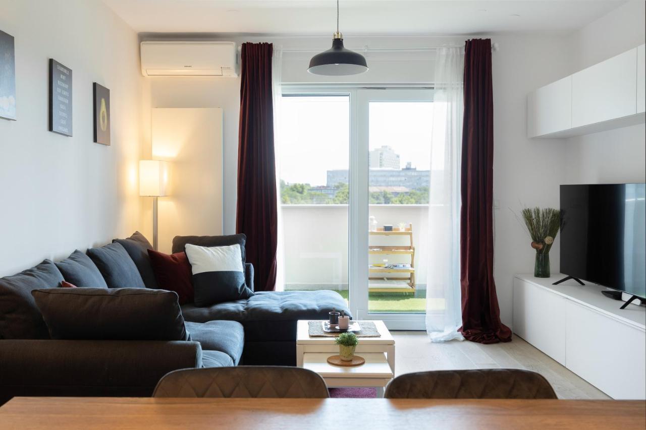 Stylish 2Bdr Apartment- Free Garage Zagreb Exterior foto